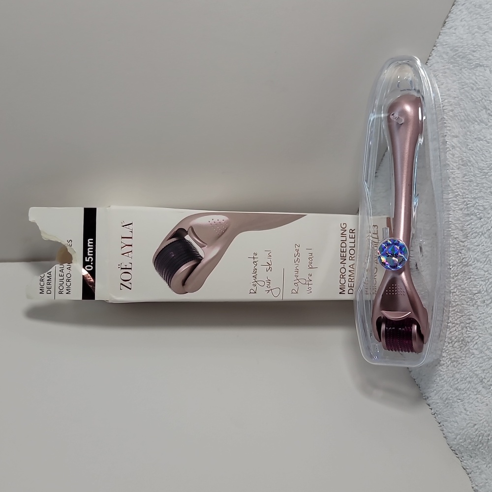 Zoe Ayla Microneedling Derma Roller NIB